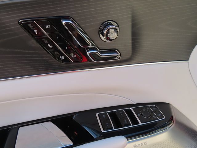 Used 2024 Cadillac Lyriq Sport w/ LPO, Floor Liner Package AWD/4WD image 13