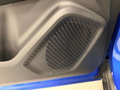 Certified 2025 Chevrolet Equinox EV LT image 23