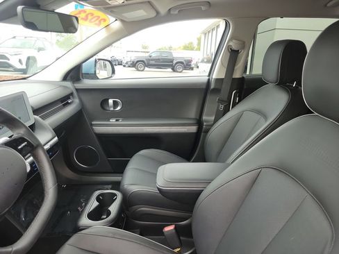 Used 2023 Hyundai Ioniq 5 Limited image 16