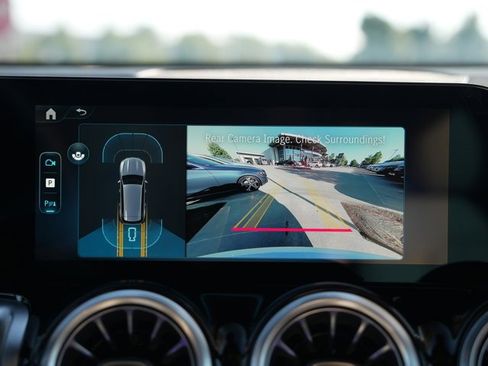 Certified 2026 Mercedes-Benz GLB 250 4MATIC image 25