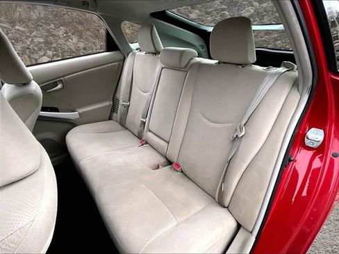 Used 2015 Toyota Prius Three image 22