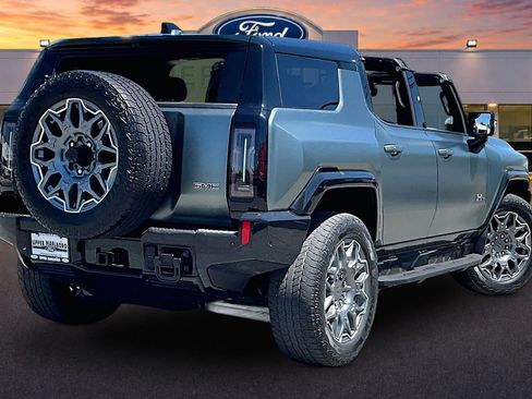 Used 2024 GMC Hummer EV 3X AWD/4WD image 13