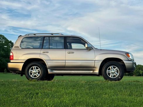 Used 2001 Lexus LX 470 4WD image 8