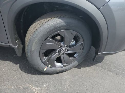 New 2026 Nissan Rogue SV AWD/4WD image 9