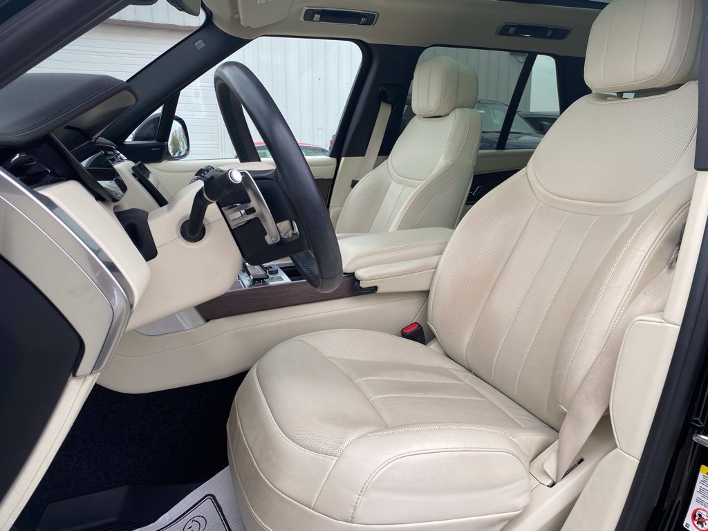 Used 2023 Land Rover Range Rover SE AWD/4WD image 16
