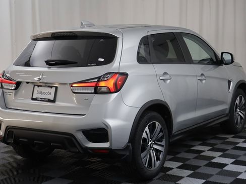 Used 2020 Mitsubishi Outlander Sport SE image 15