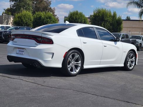 Used 2020 Dodge Charger R/T RWD image 4
