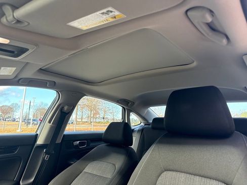 Used 2022 Honda Civic EX image 25