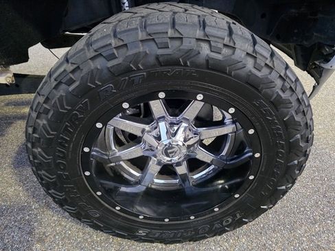 Used 2015 Ford F250 Platinum image 9