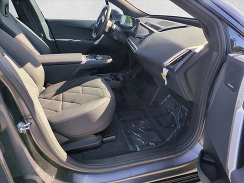 Certified 2026 BMW iX xDrive45 w/ Premium Package image 21