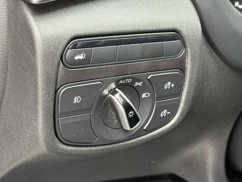 Used 2019 INFINITI QX50 Luxe FWD image 29