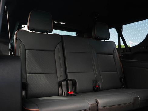 New 2026 GMC Yukon XL AT4 w/ AT4 Premium Plus Package AWD/4WD image 13