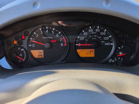 Used 2021 Nissan Frontier SV w/ Midnight Edition Floor Mats image 33