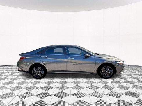 New 2026 Hyundai Elantra SEL Sport Premium FWD image 14