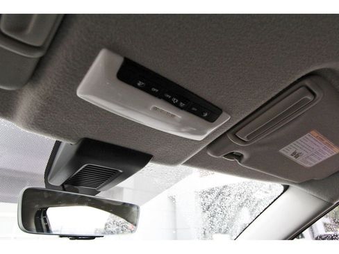 Used 2023 Nissan Kicks SV w/ Interior Electronics Package FWD image 20