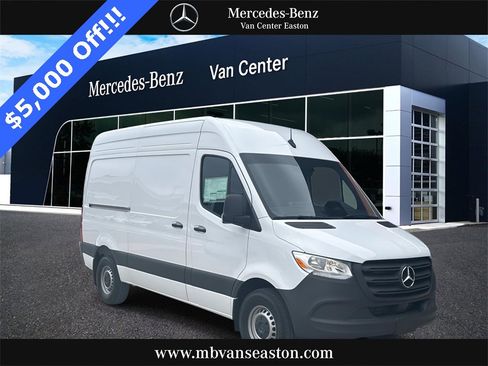 New 2025 Mercedes-Benz Sprinter 2500 image 1
