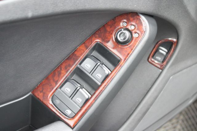 Used 2012 Audi A4 2.0T Premium FWD image 10