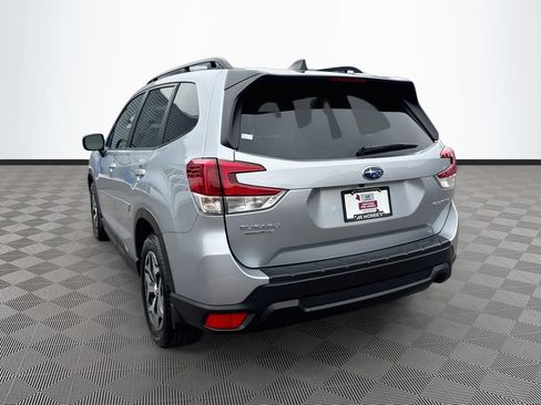 Certified 2024 Subaru Forester Premium AWD/4WD image 34