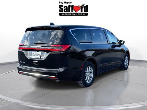 New 2026 Chrysler Pacifica Select FWD image 8