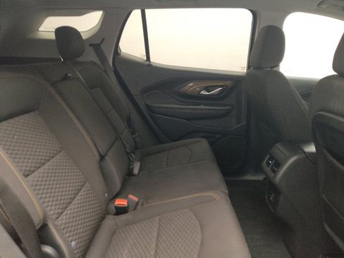 Used 2020 GMC Terrain SLE image 19