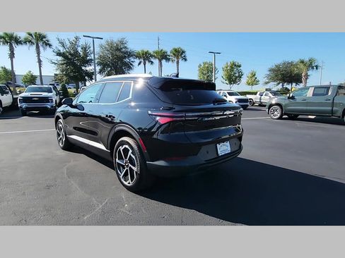 New 2026 Chevrolet Equinox EV LT image 22