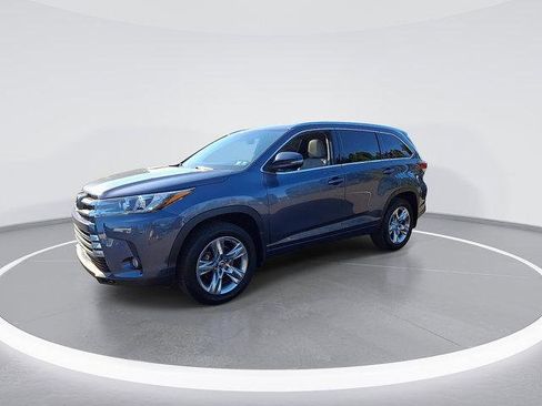 Certified 2018 Toyota Highlander Limited AWD/4WD image 5