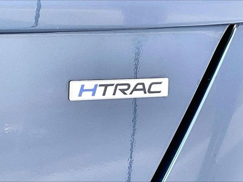 Used 2025 Hyundai Kona SEL AWD/4WD image 8