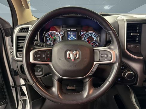 Used 2020 RAM 1500 Lone Star RWD image 11