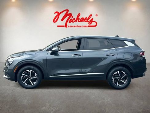 Used 2023 Kia Sportage LX AWD/4WD image 5