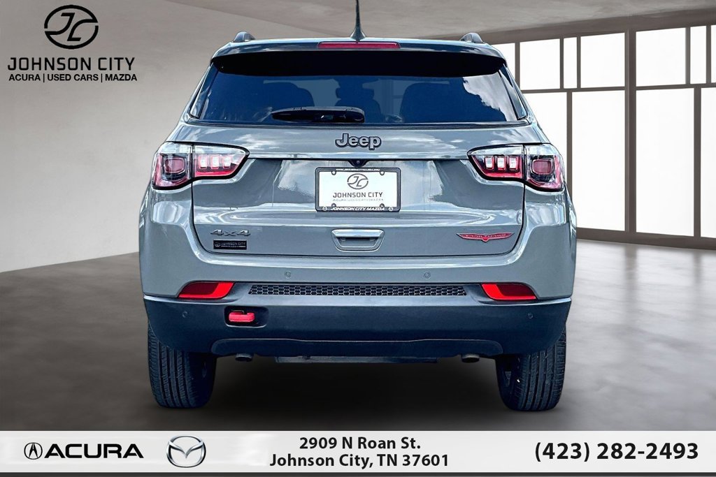 Used 2023 Jeep Compass Trailhawk AWD/4WD image 4