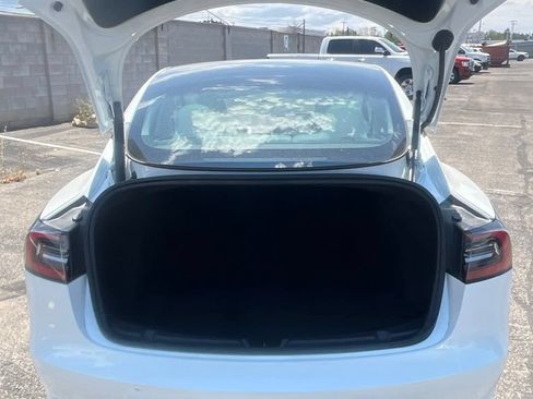 Used 2023 Tesla Model 3 Standard Range RWD image 9