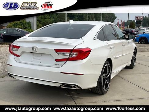 Used 2018 Honda Accord Sport image 7