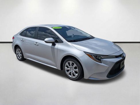 Used 2020 Toyota Corolla LE image 1