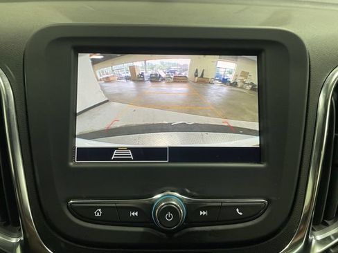 Used 2024 Chevrolet Equinox LT AWD/4WD image 17