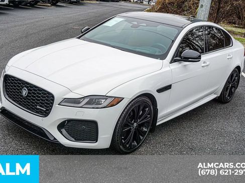 Used 2024 Jaguar XF R-Dynamic SE image 15