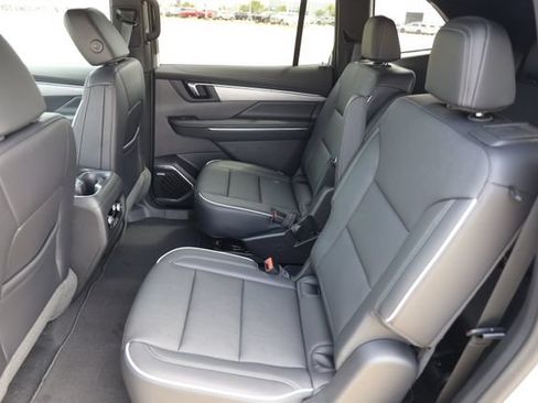 New 2026 Buick Enclave Preferred FWD image 13