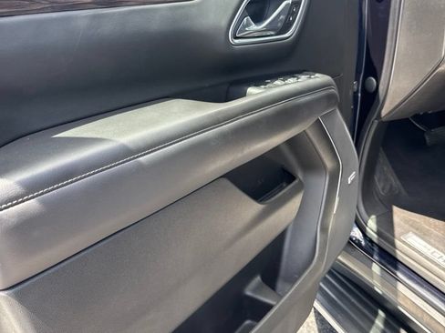 Used 2021 Chevrolet Tahoe LT AWD/4WD image 3