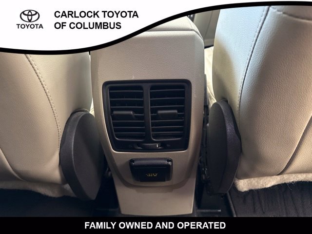 Used 2019 Ford Escape Titanium AWD/4WD image 18
