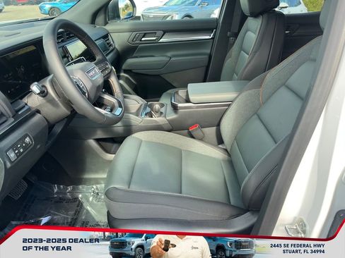 New 2026 GMC Terrain AT4 w/ Convenience Package III image 9