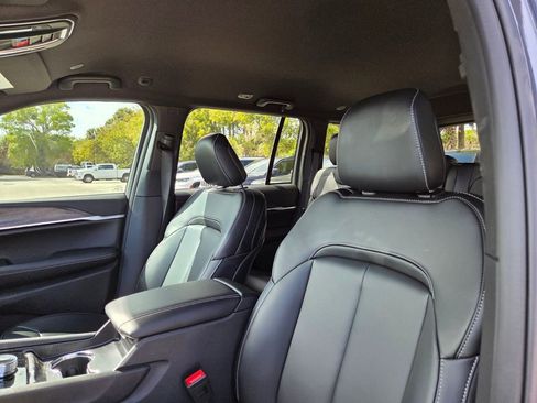 New 2026 Jeep Grand Cherokee Limited image 11