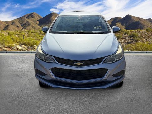 Used 2018 Chevrolet Cruze LS FWD image 6