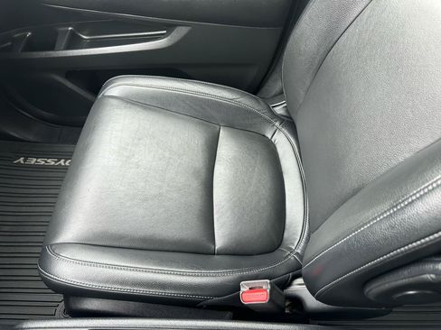 Used 2023 Honda Odyssey Touring image 22