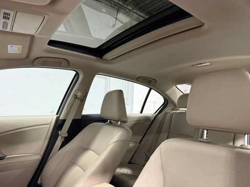 Used 2017 Honda Accord EX-L image 16
