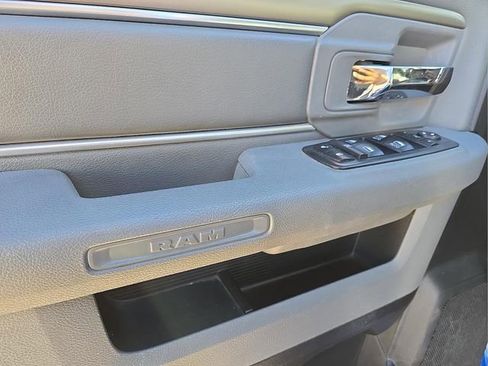 Used 2019 RAM 1500 Lone Star image 21