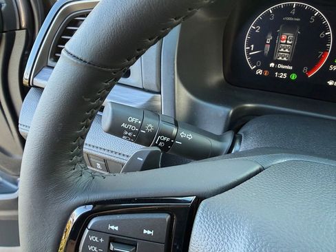 Certified 2026 Honda Odyssey Elite image 45