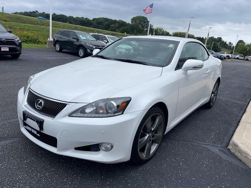 Used 2011 Lexus IS 250C w/ Luxury Pkg RWD image 6