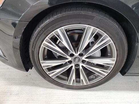 Used 2023 Audi A6 2.0T Premium w/ Convenience Package image 7