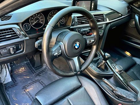 Used 2015 BMW 335i xDrive Sedan AWD/4WD image 17
