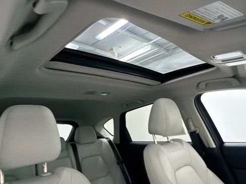 Certified 2025 MAZDA CX-5 AWD 2.5 S w/ Preferred Package image 13