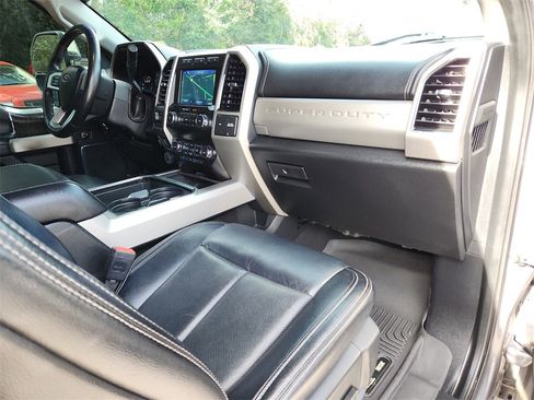 Used 2021 Ford F250 Lariat w/ Lariat Ultimate Package image 12